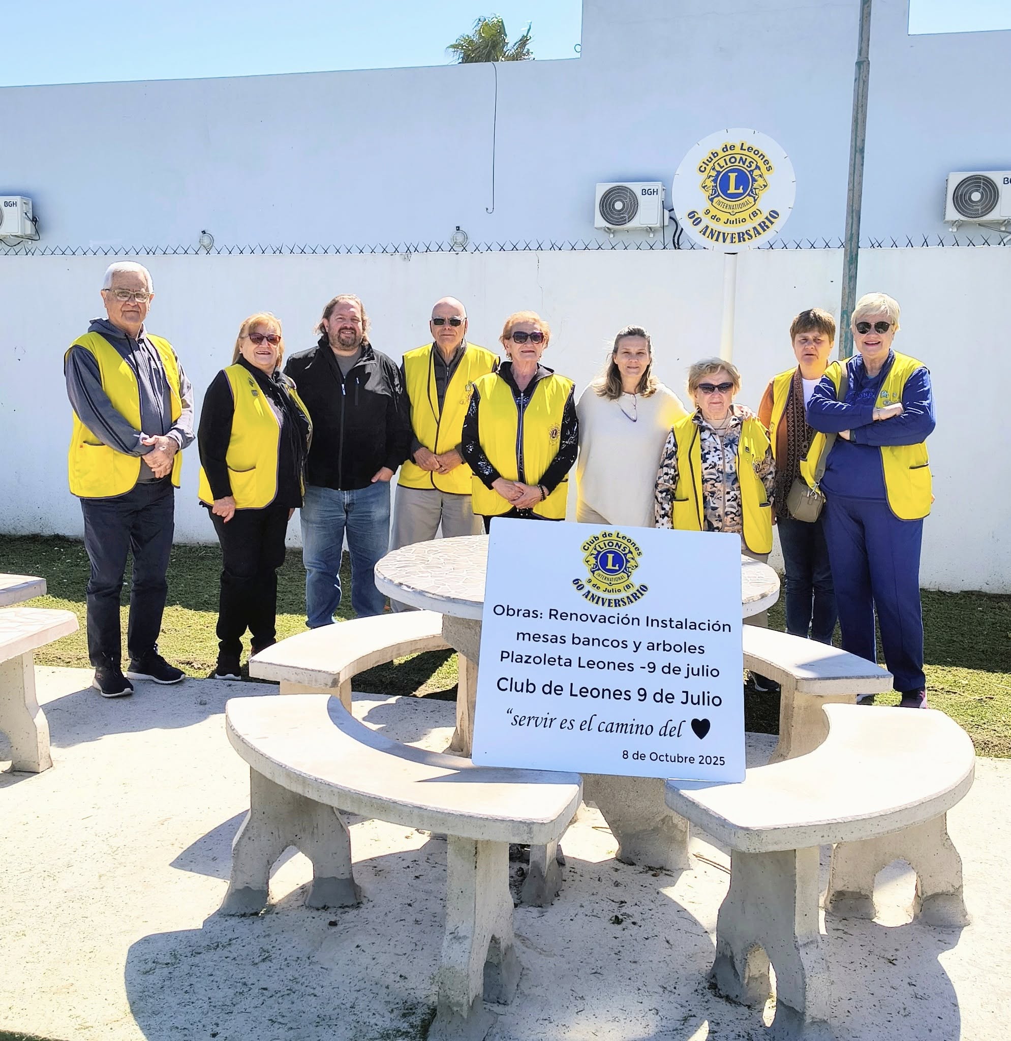 INAUGURACIÓN DE NUEVOS ESPACIOS DE RECREACIÓN EN LA PLAZOLETA “LEONES”